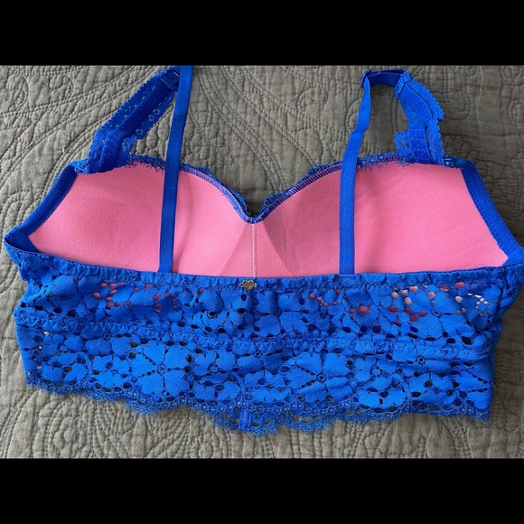 Victoria’s Secret PINK push up bralette bundle - Picture 9 of 12
